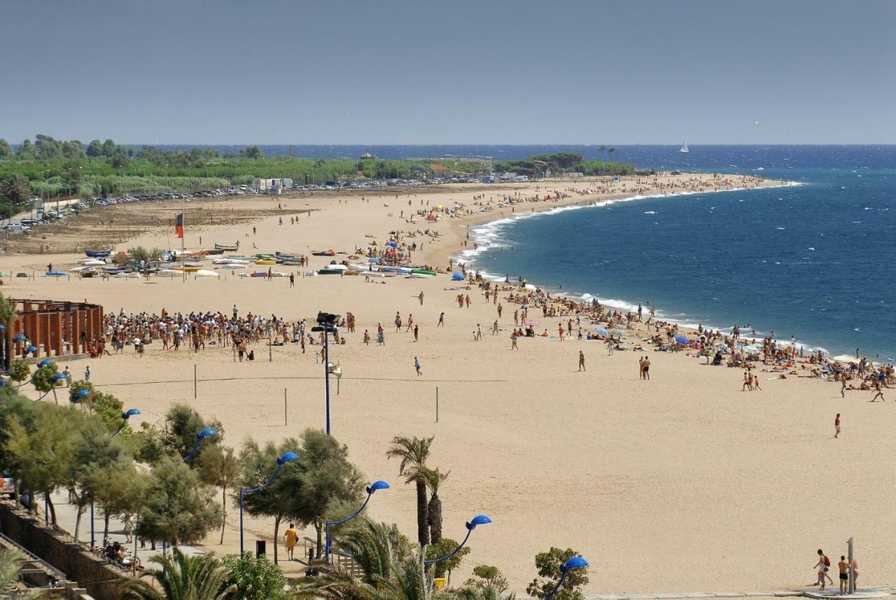 Apartamento Playa Costa Barcelona Malgrat de Mar Bagian luar foto
